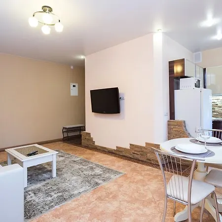 Apartament Roomer 7 *